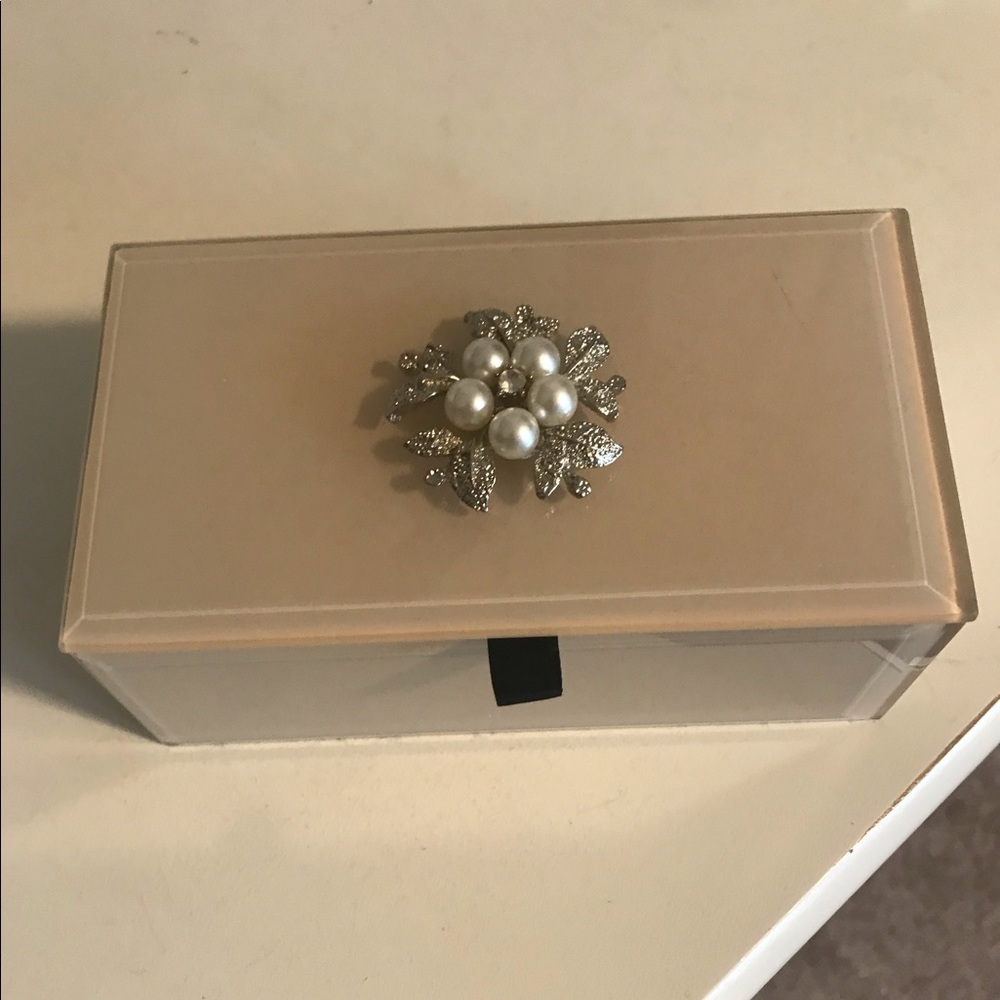 Nicole Miller Jewelry Box